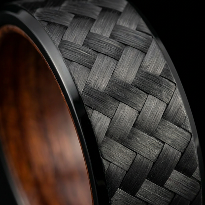 Bague Carbon, fibre de carbone tissée et bois rouge intérieur